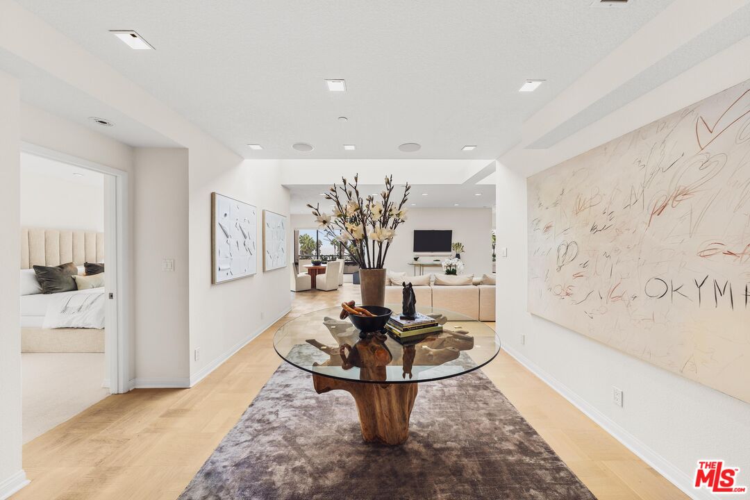 110 Ocean Park Blvd Unit: 504