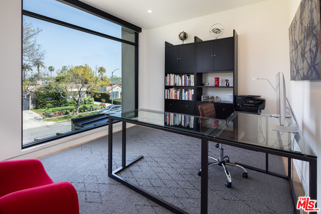631 N Curson Ave, Beverly Grove 