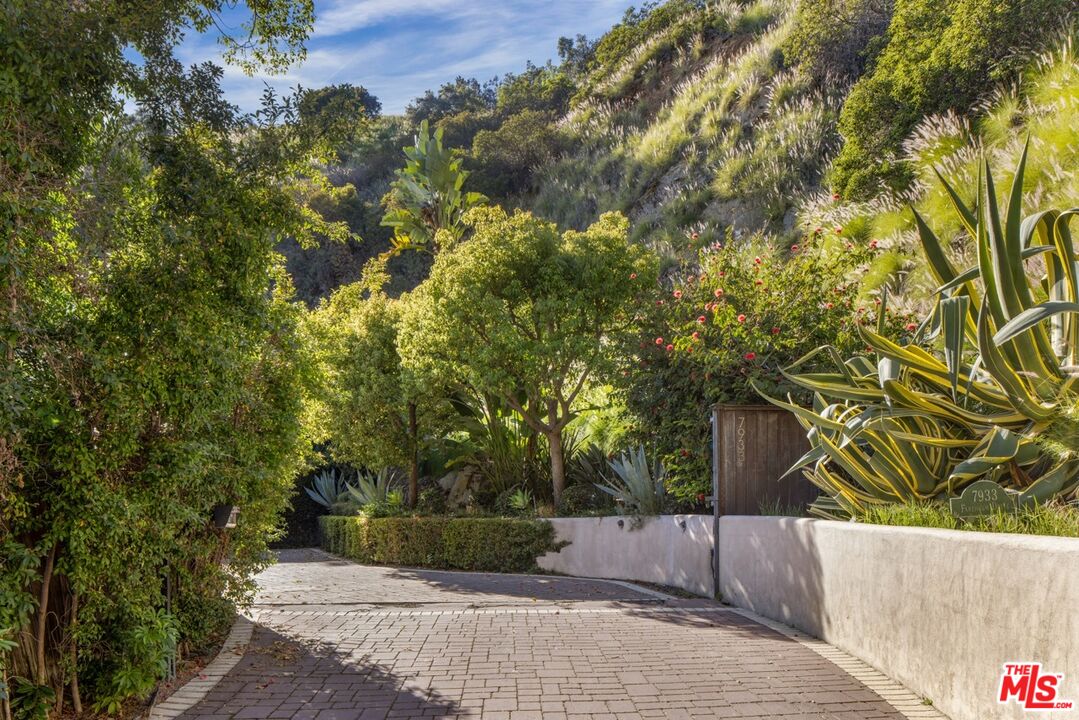 7933 Fareholm Dr, Hollywood Hills