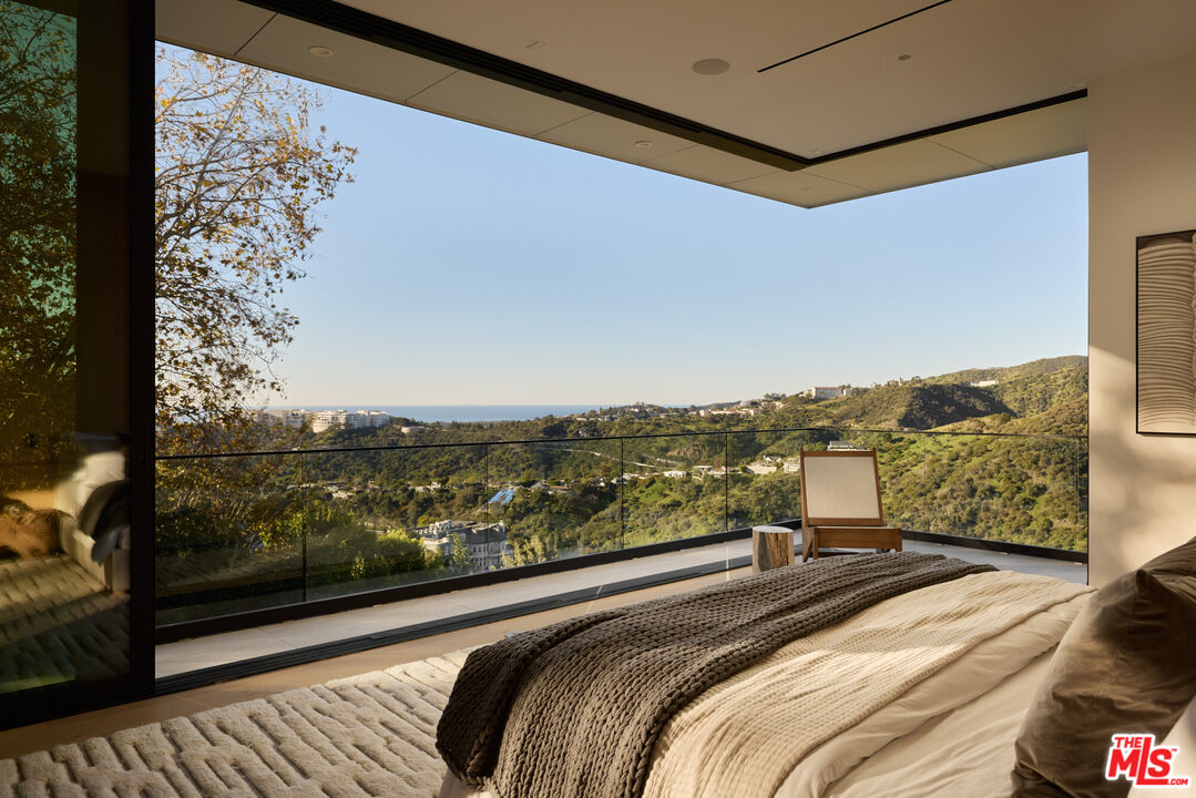 1149 Linda Flora Dr, Bel Air