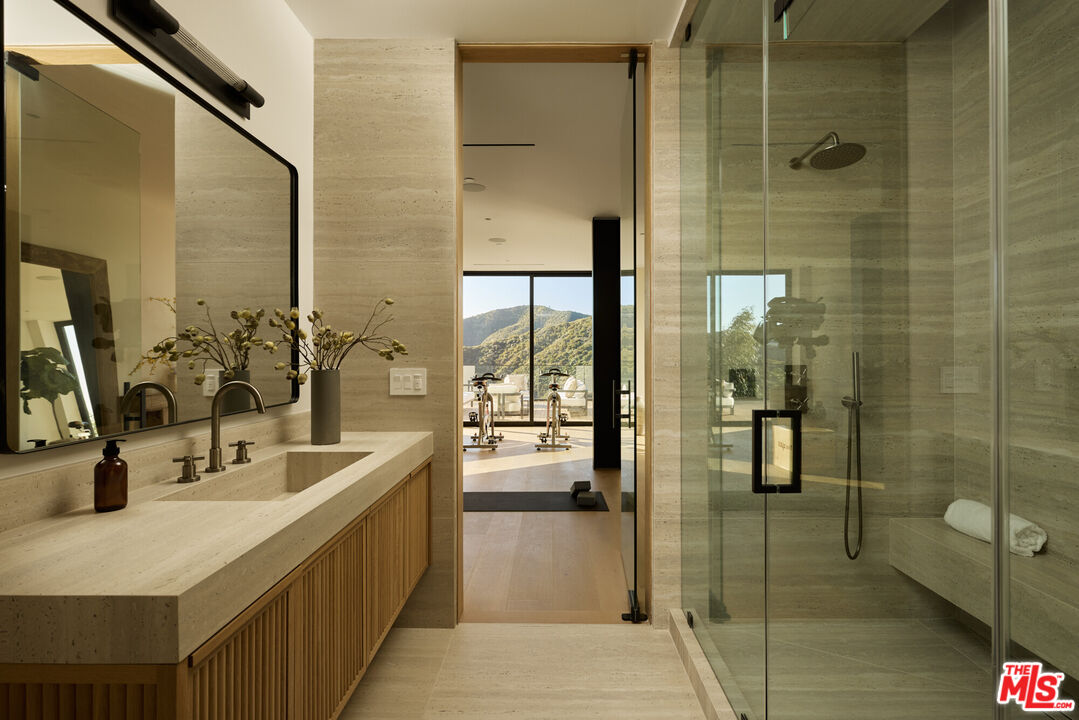 1149 Linda Flora Dr, Bel Air