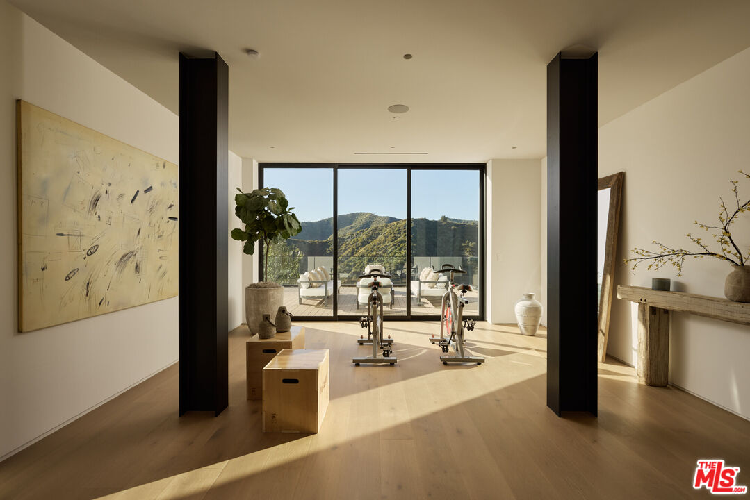 1149 Linda Flora Dr, Bel Air