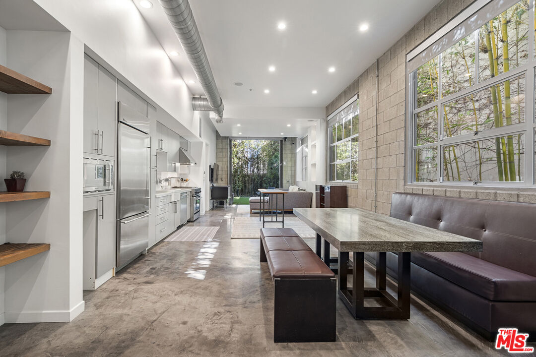 710 N Orlando Ave Unit: 104