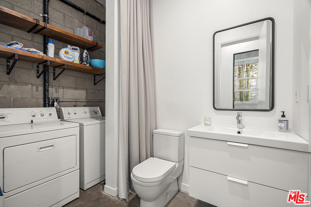 710 N Orlando Ave Unit: 104