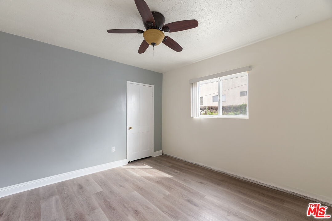 4022 W 161st St, Lawndale