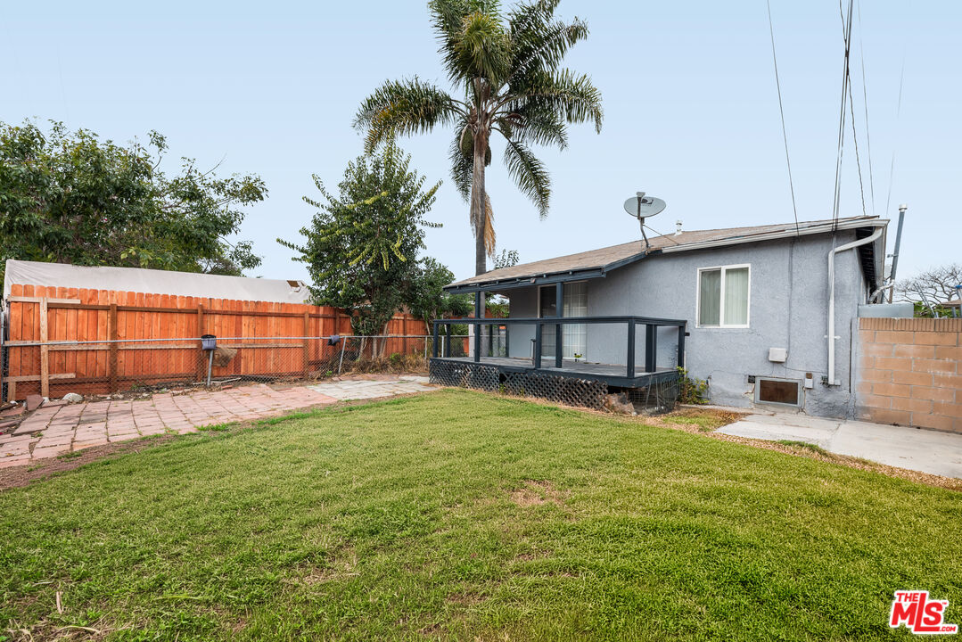 4022 W 161st St, Lawndale