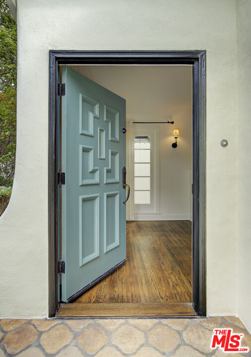 451 Westmount Dr, West Hollywood