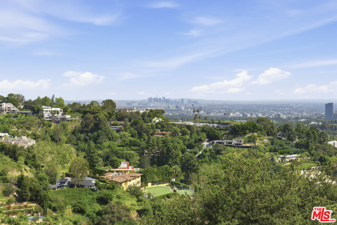 11287 Chalon Rd, Bel Air