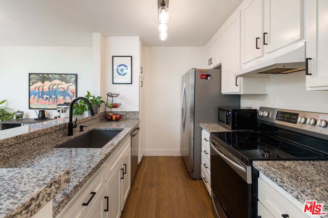 4900 Overland Ave Unit: 312