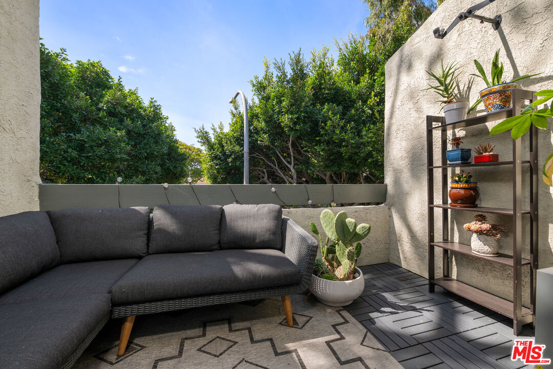 4900 Overland Ave Unit: 312