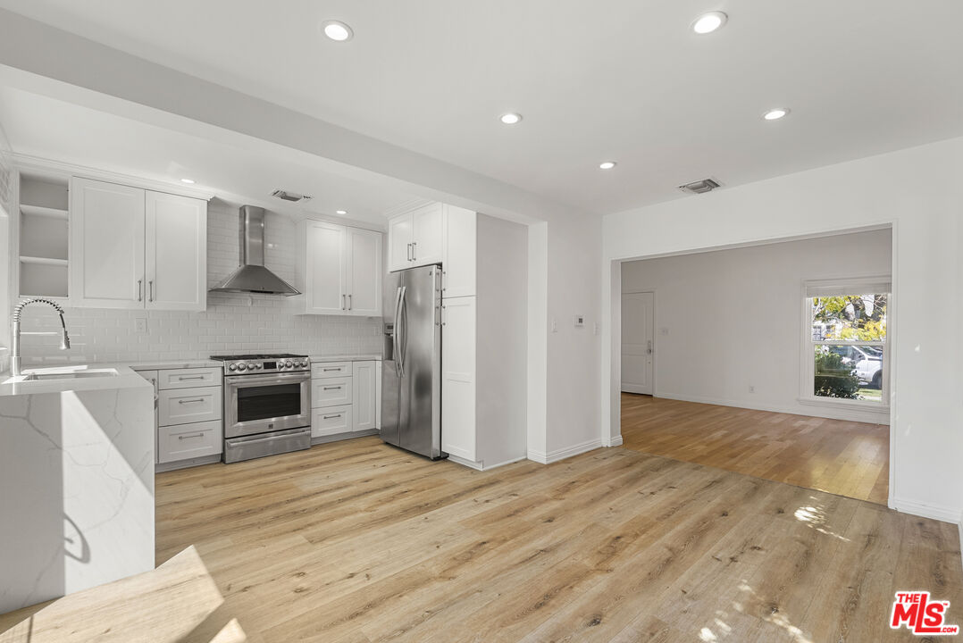 2031 Glendon Ave, Westwood