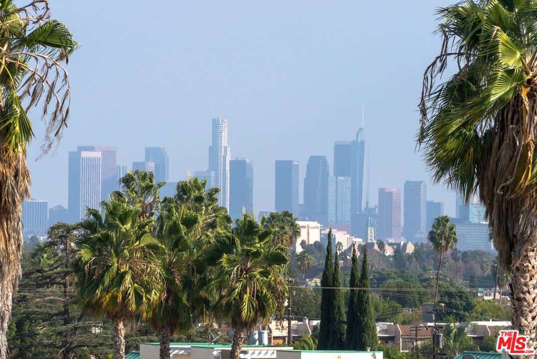 1040 N Spaulding Ave Unit: 3, West Hollywood