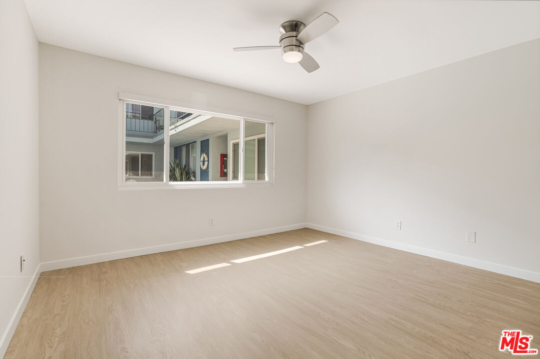 27 Anchorage St, Marina Del Rey