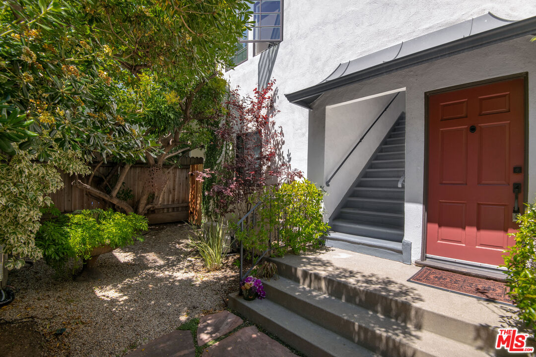 921 16th St, Santa Monica 