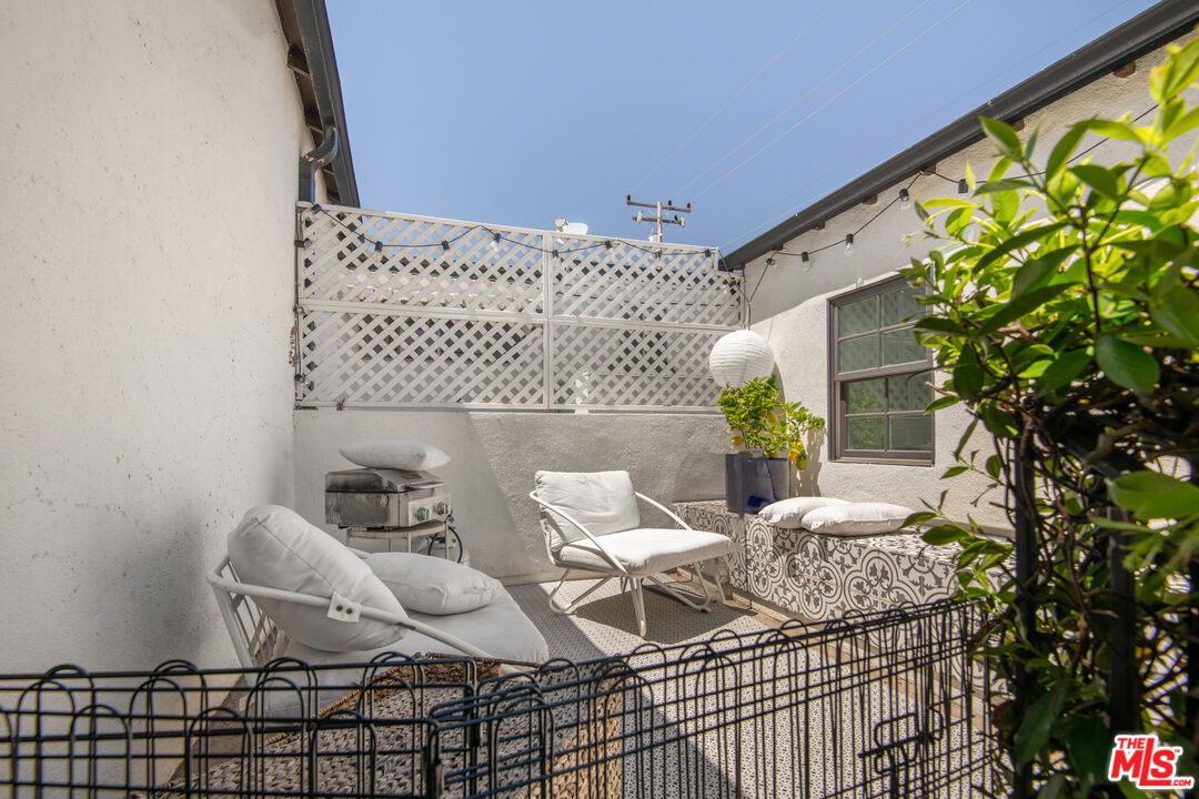 921 16th St, Santa Monica 