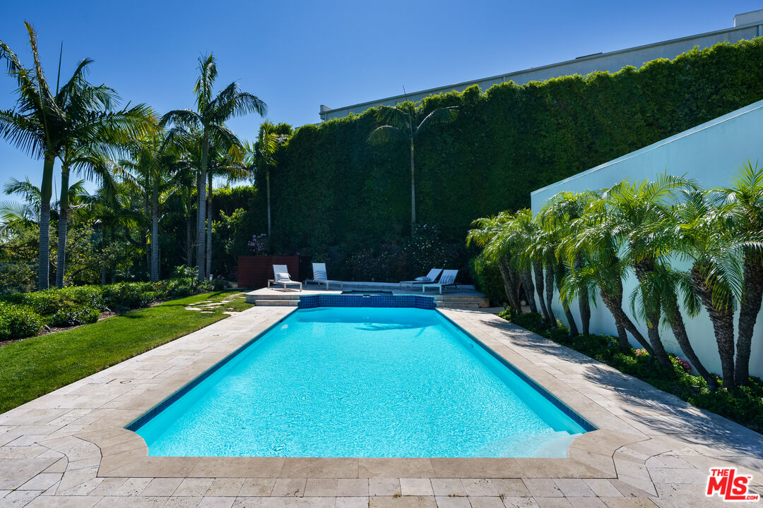 1530 Bel Air Rd