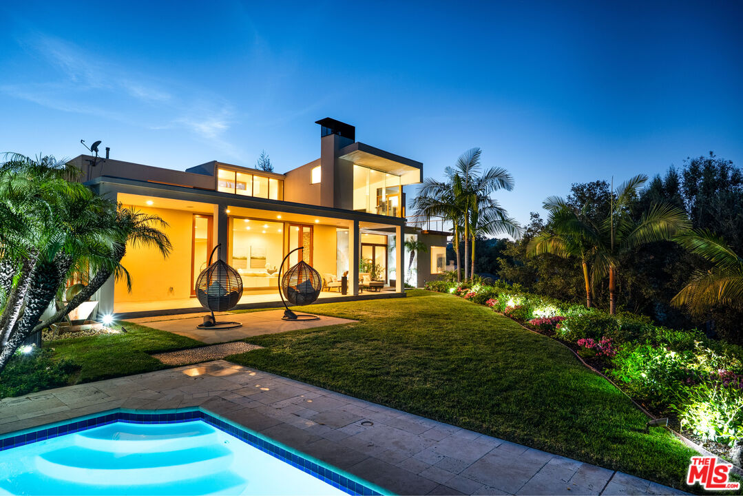 1530 Bel Air Rd