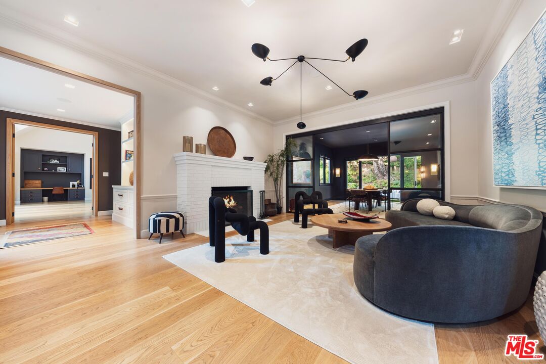 2600 Mandeville Canyon Rd, Brentwood