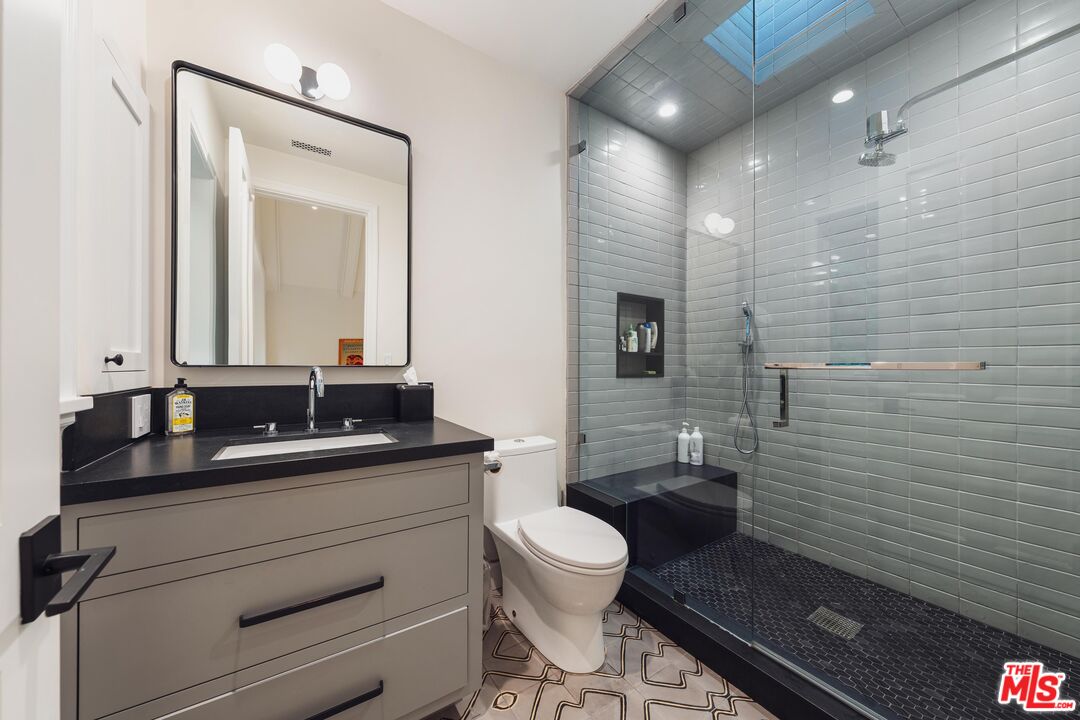 2600 Mandeville Canyon Rd, Brentwood