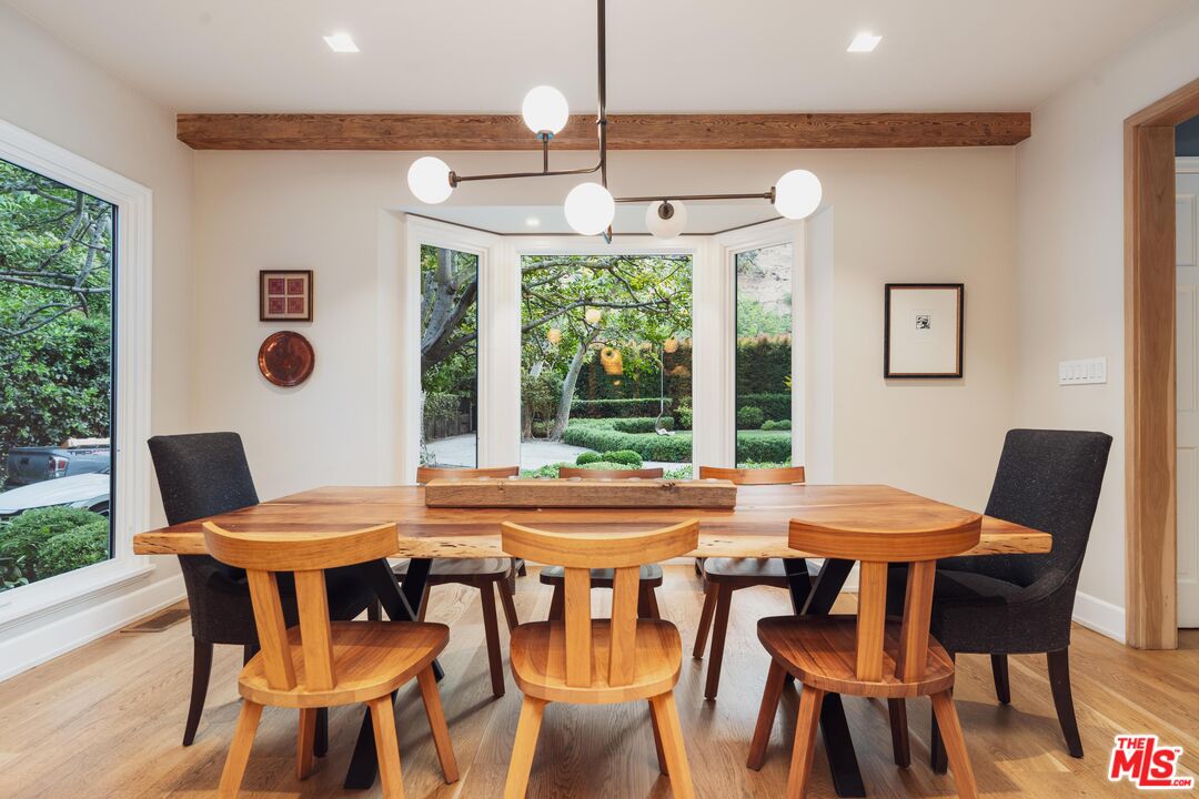 2600 Mandeville Canyon Rd, Brentwood