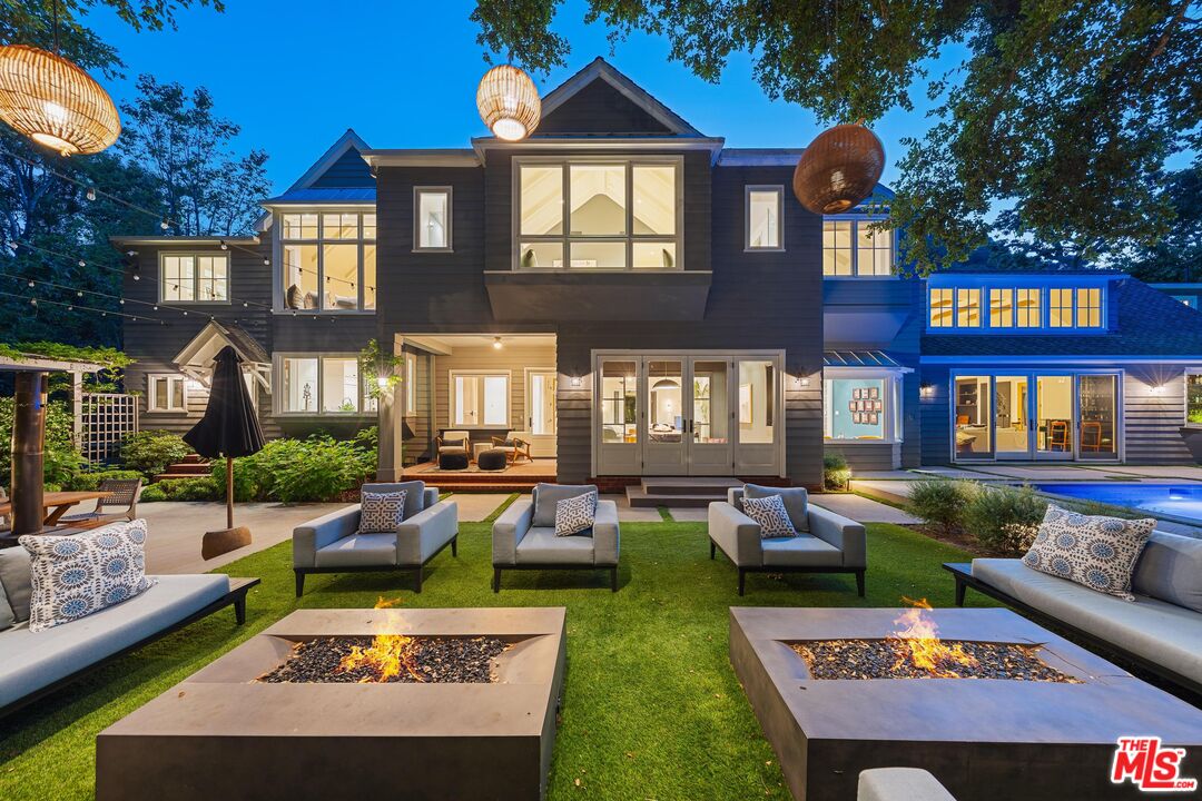 2600 Mandeville Canyon Rd, Brentwood