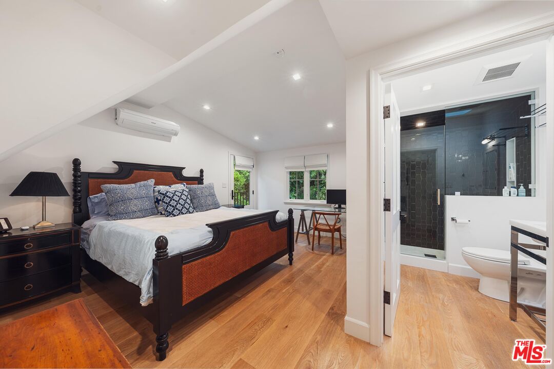 2600 Mandeville Canyon Rd, Brentwood