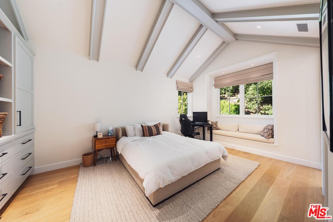 2600 Mandeville Canyon Rd, Brentwood