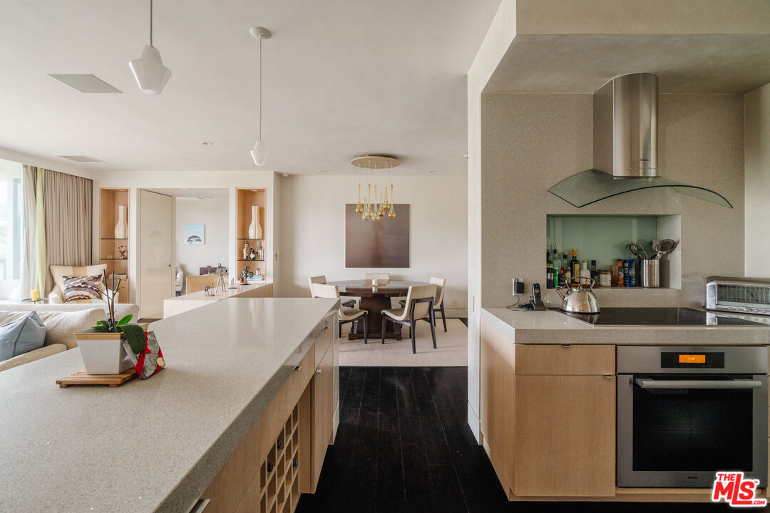 9255 Doheny Rd Unit: 2603, West Hollywood 