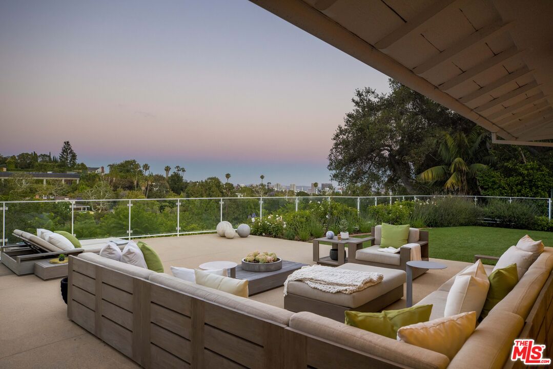 224 Glenroy Pl, Bel Air