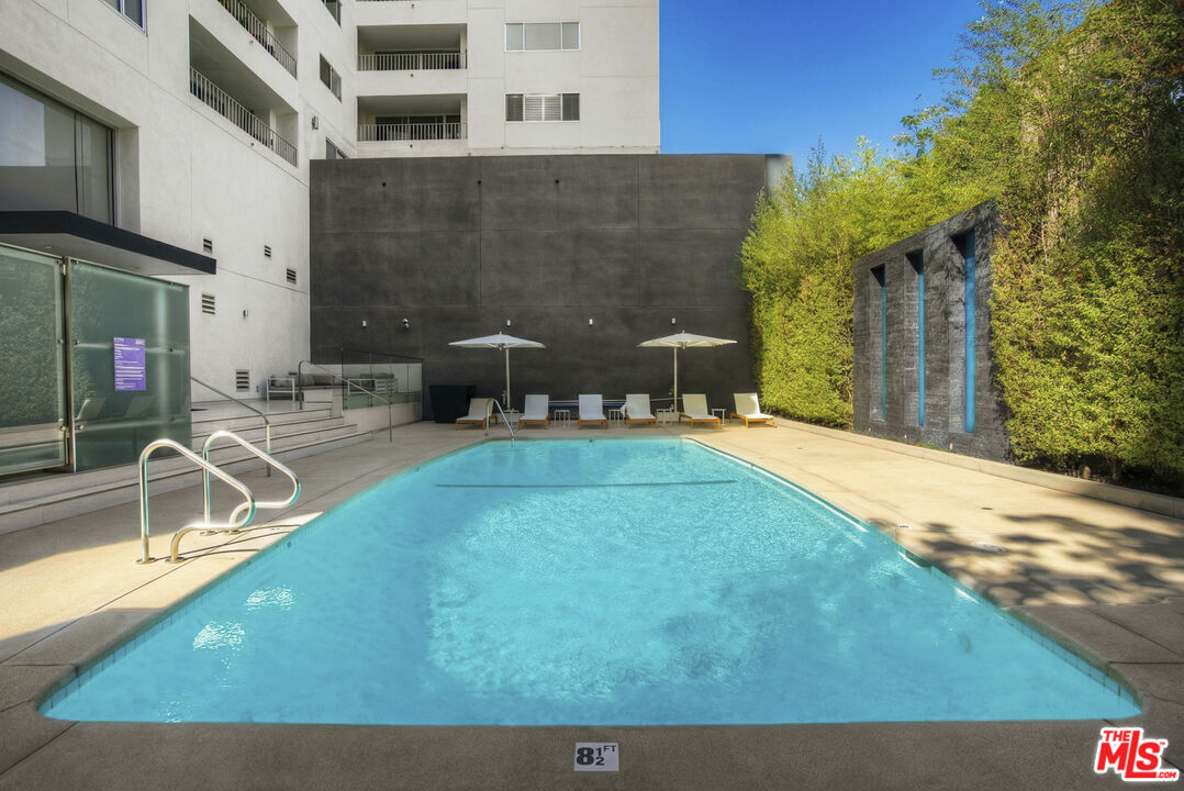 838 N Doheny Dr Unit: 1001, West Hollywood 