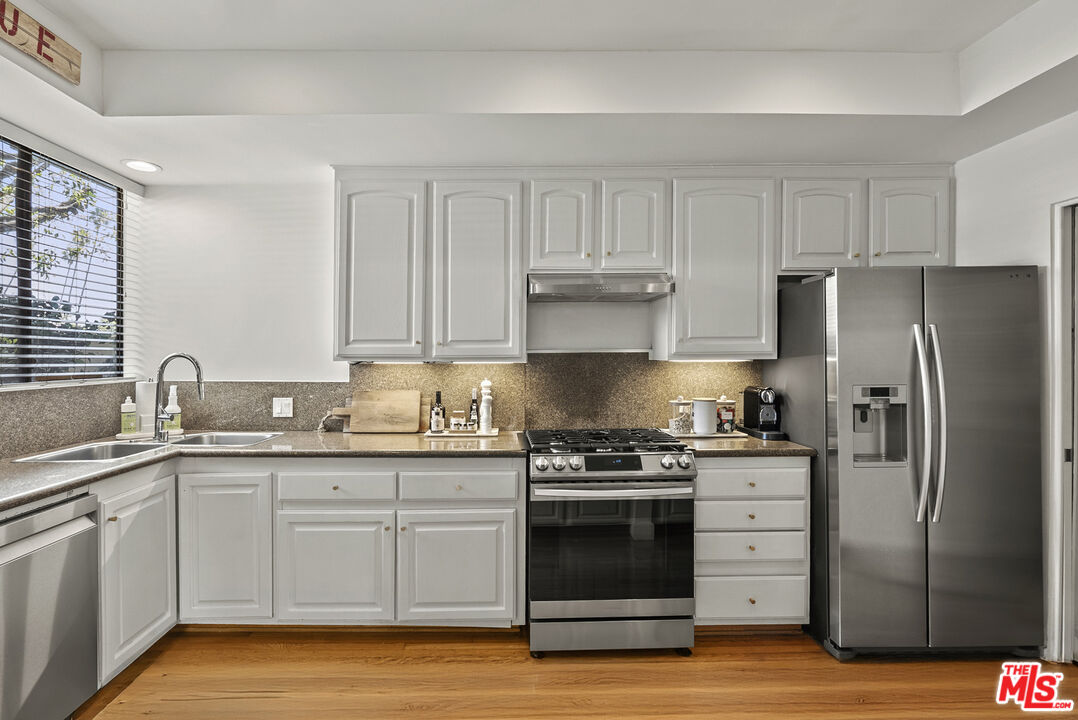 12115 San Vicente Blvd Unit: 111