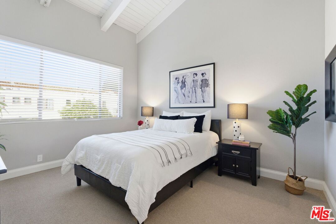 1013 16th St Unit: 101