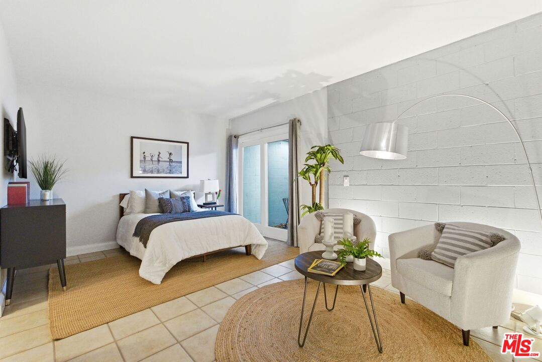 1013 16th St Unit: 101