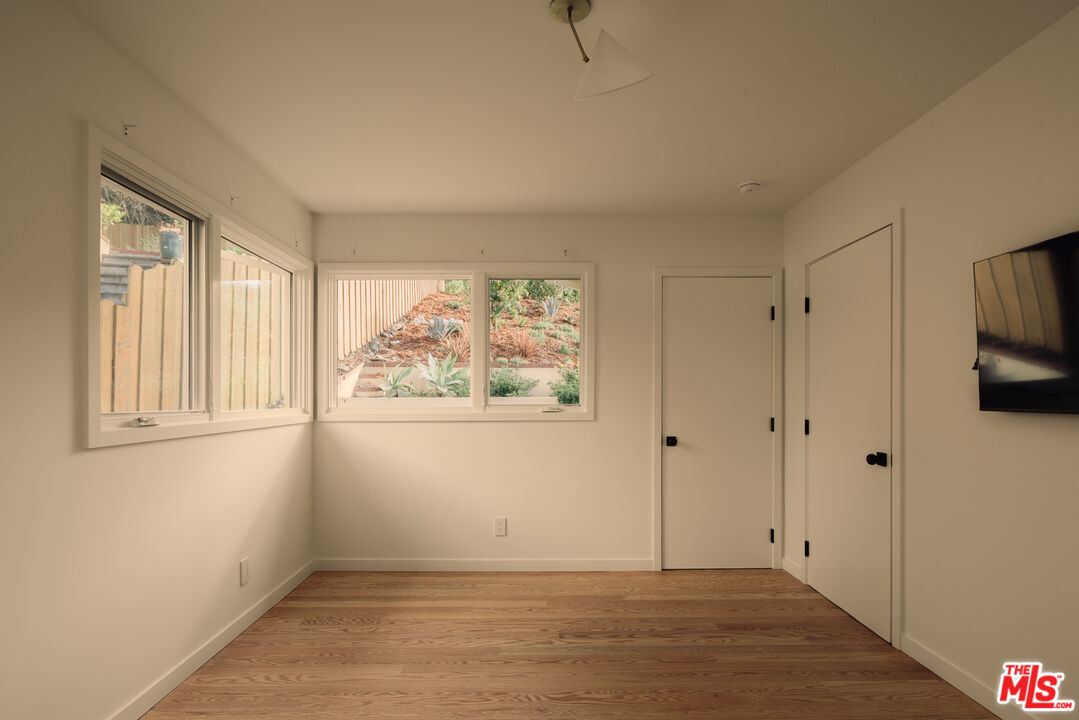 914 Bienveneda Ave, Pacific Palisades 
