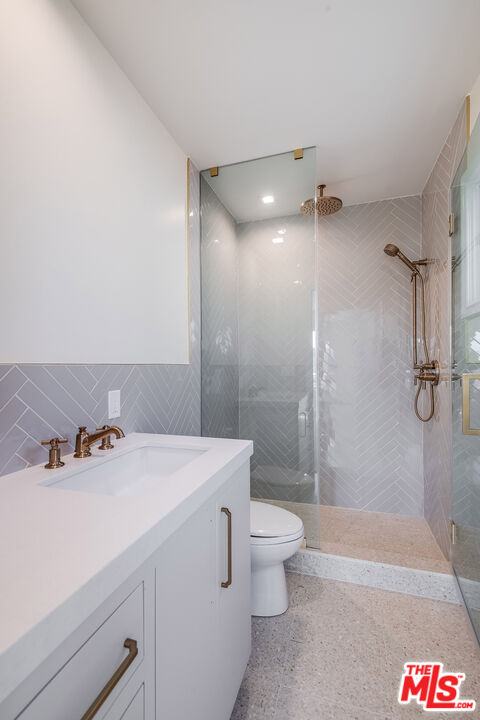 161 N Hamel Dr, Beverly Hills