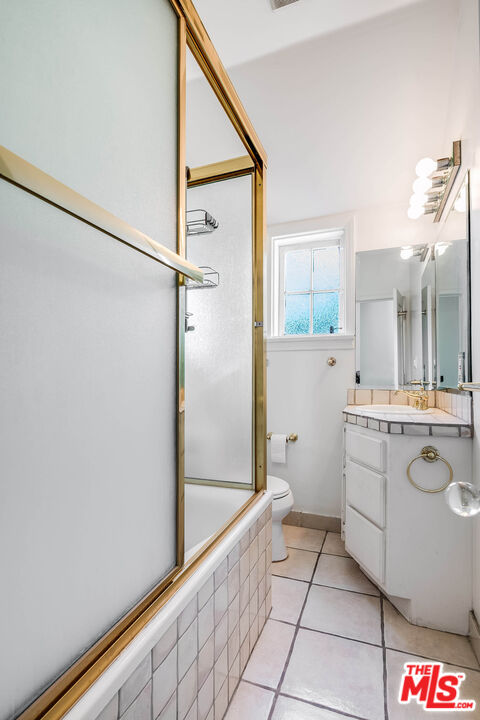 2441 Glendower Ave, Los Feliz