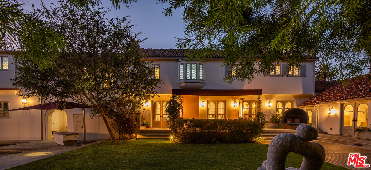 523 N Beverly Dr, Beverly Hills