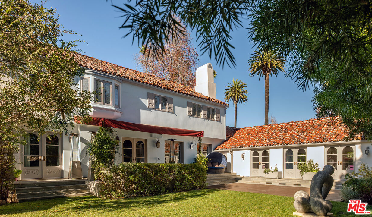 523 N Beverly Dr, Beverly Hills