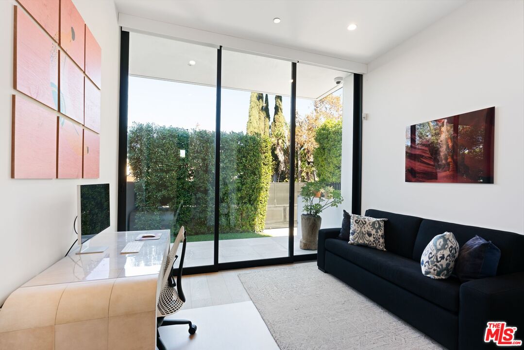 6258 Drexel Ave