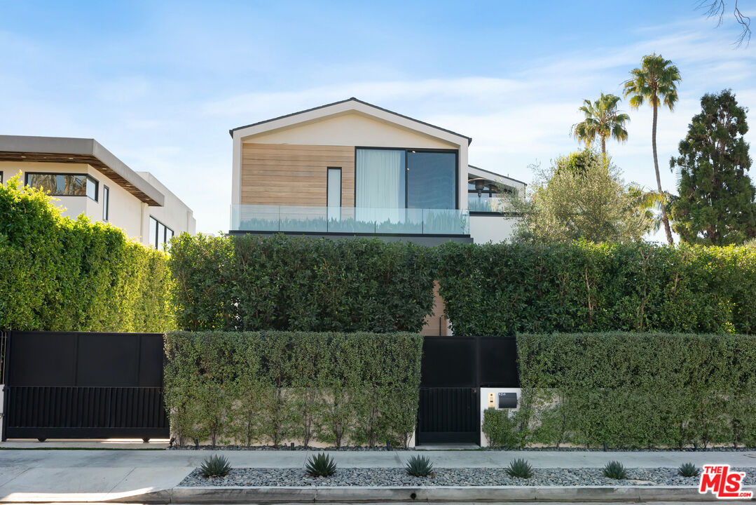 6258 Drexel Ave