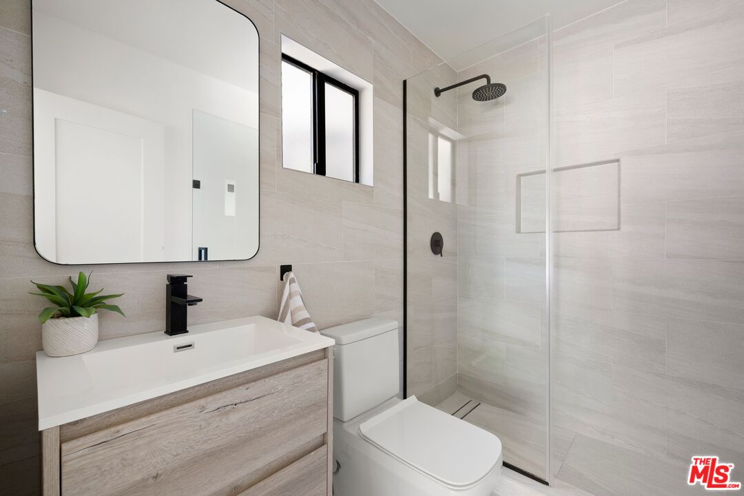 712 N Rodeo Dr, Beverly Hills