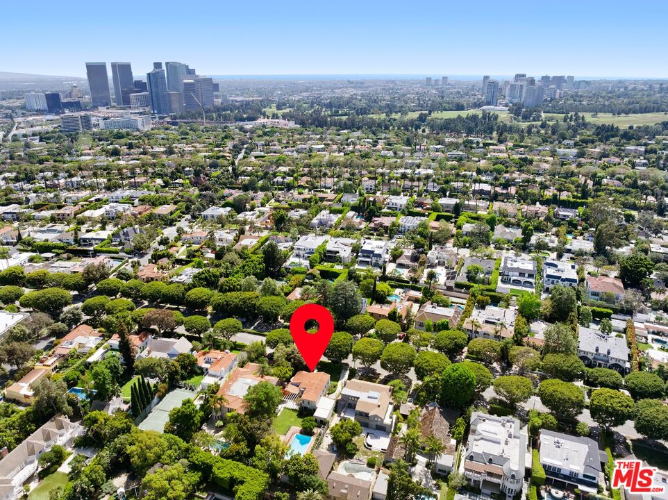 712 N Rodeo Dr, Beverly Hills