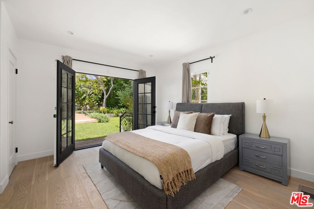 712 N Rodeo Dr, Beverly Hills