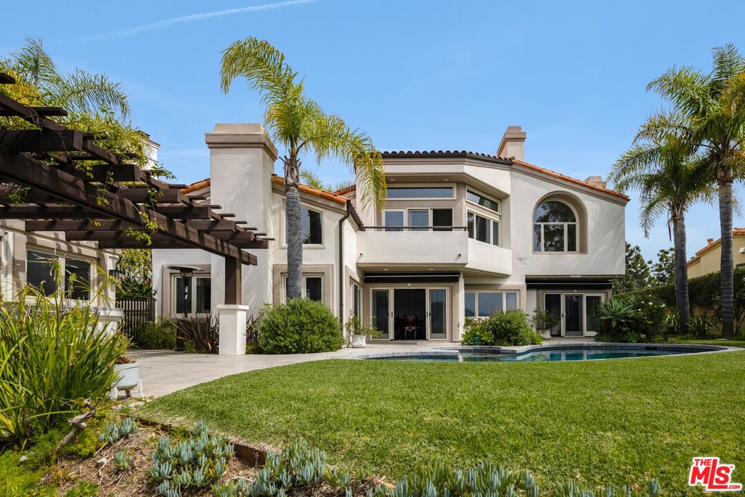 1445 Cuesta Linda, Pacific Palisades