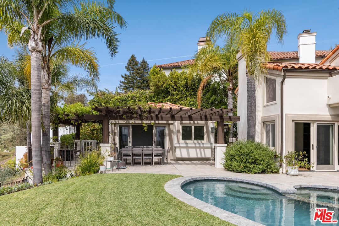 1445 Cuesta Linda, Pacific Palisades