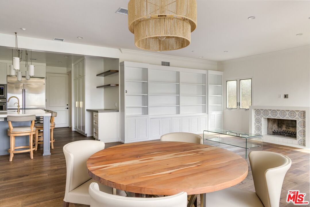 1445 Cuesta Linda, Pacific Palisades