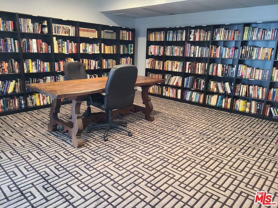 1515 S Beverly Dr Unit: 201