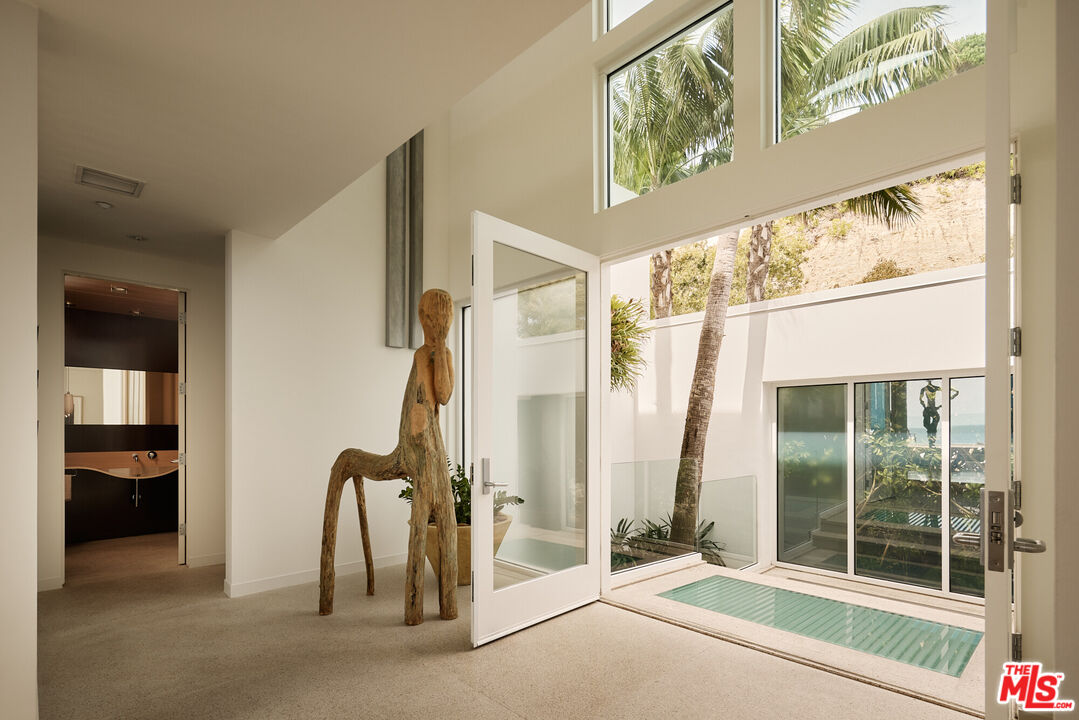 26808 Malibu Cove Colony Dr, Malibu