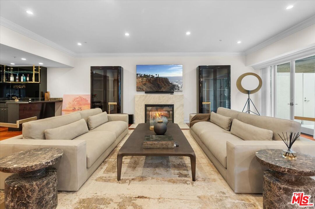10580 Wilshire Blvd Unit: 2