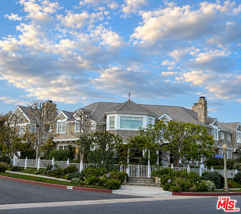 700 Chapala Dr